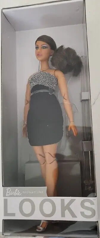 Original Barbie Signature Looks Collection GXB28 Blonde Yoga Body Fashionable Celebrity Barbie Doll Limited Collection